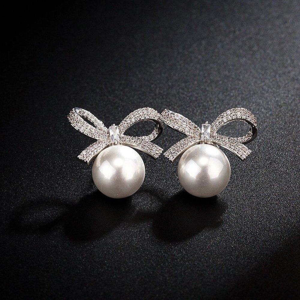 NEW Bowtie Pearl CZ Stud Earrings - Picture 2 of 5